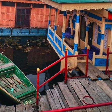 Lala Rukh Group Of Houseboats Hotel Srīnagar Екстериор снимка