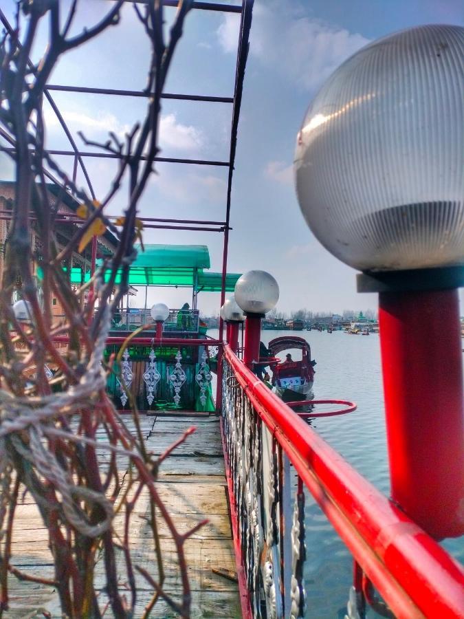 Lala Rukh Group Of Houseboats Hotel Srīnagar Екстериор снимка