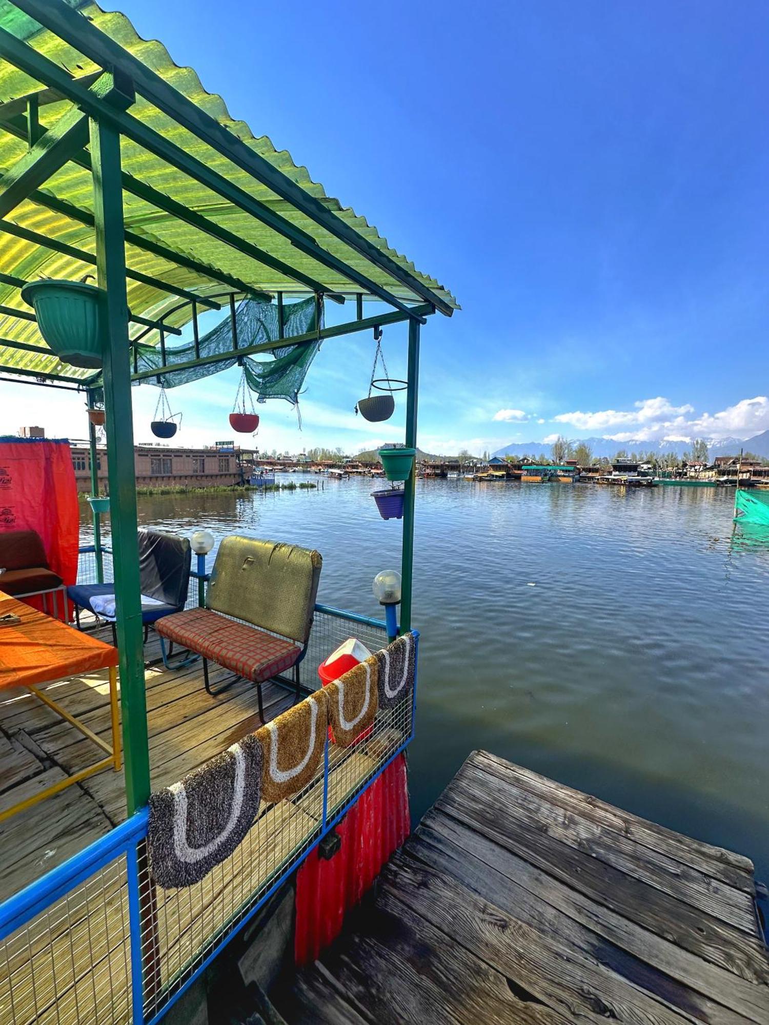 Lala Rukh Group Of Houseboats Hotel Srīnagar Екстериор снимка